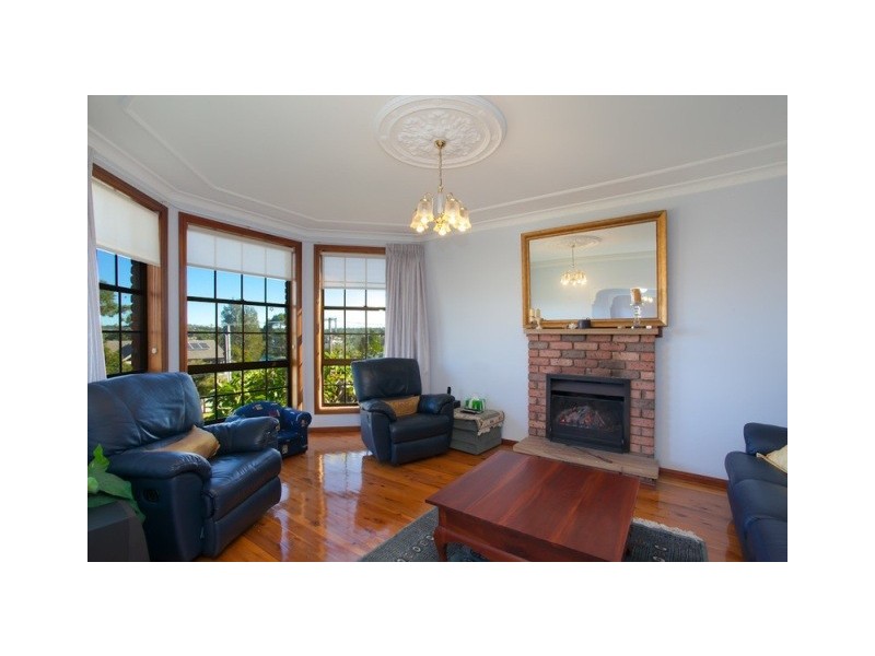 43 Alkrington Avenue, Fishing Point NSW 2283