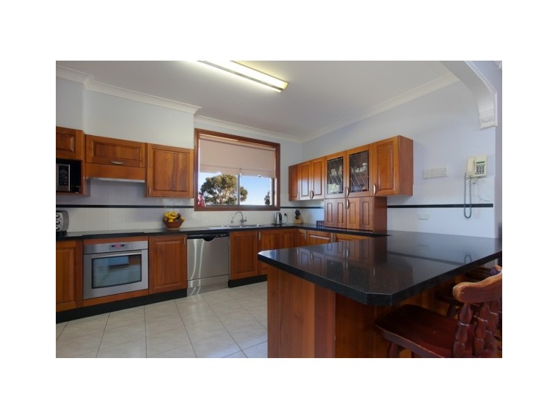 43 Alkrington Avenue, Fishing Point NSW 2283