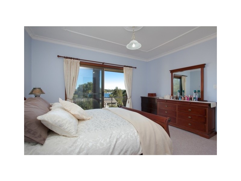 43 Alkrington Avenue, Fishing Point NSW 2283