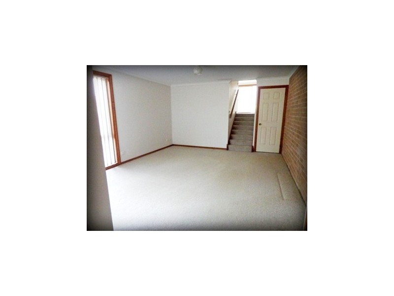 1/12A French Road, Wangi Wangi NSW 2267