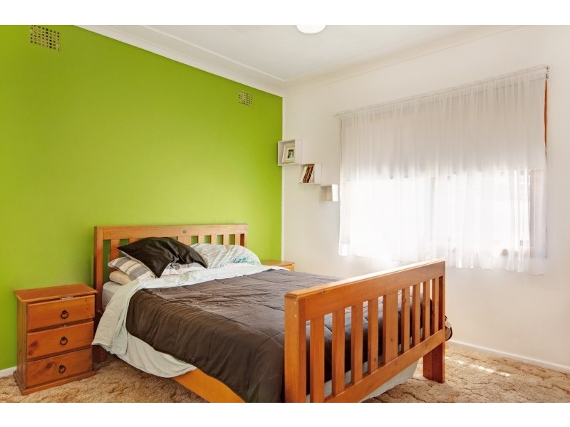 24 Quarry Road, Teralba NSW 2284