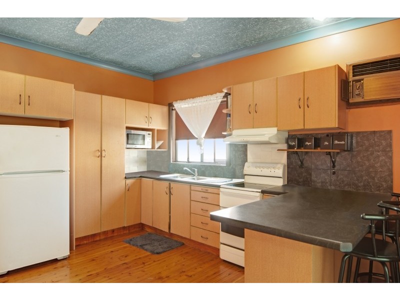 24 Quarry Road, Teralba NSW 2284