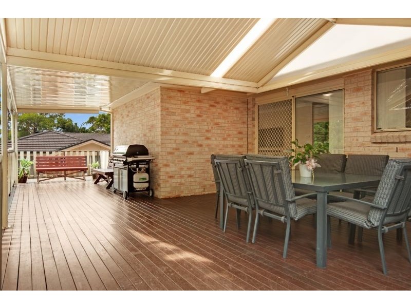 15 Rothley Gardens, Rathmines NSW 2283