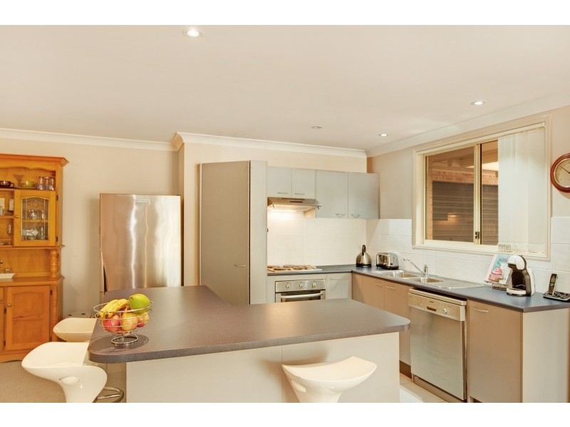 15 Rothley Gardens, Rathmines NSW 2283