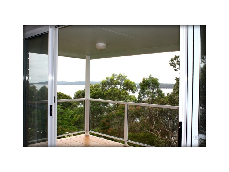 51 Lakeview Road, Wangi Wangi NSW 2267