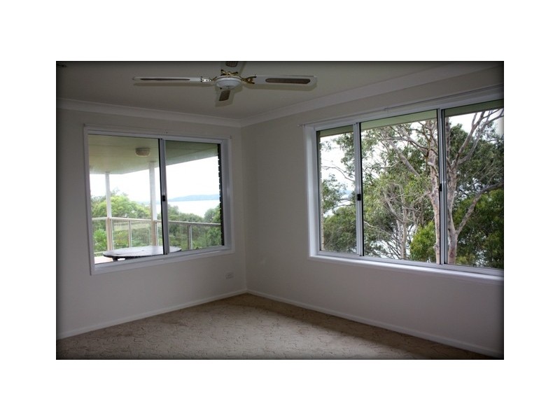 51 Lakeview Road, Wangi Wangi NSW 2267