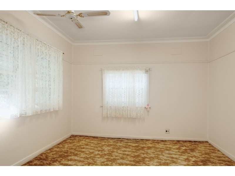8 Miller Road, Fassifern NSW 2283