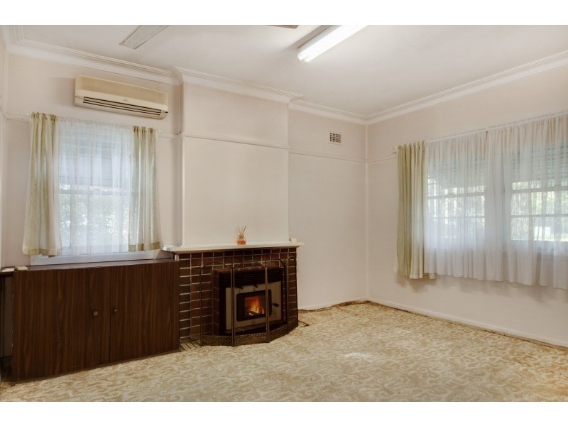 8 Miller Road, Fassifern NSW 2283