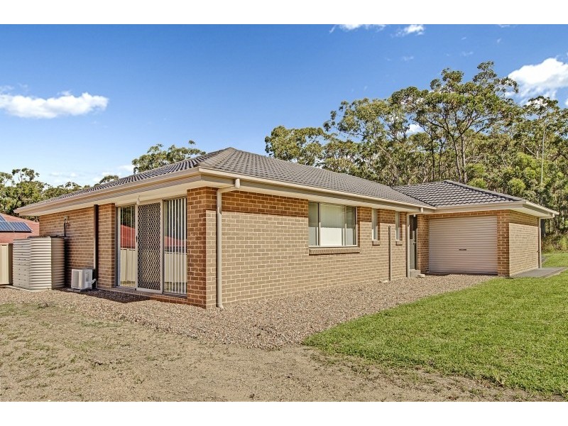 7 Magpie Court, Toronto NSW 2283