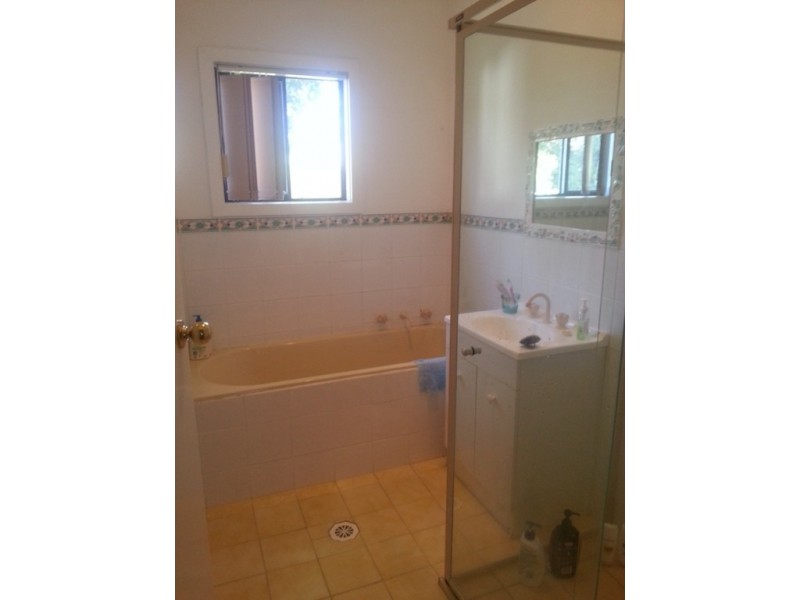 248 Awaba Road, Toronto NSW 2283
