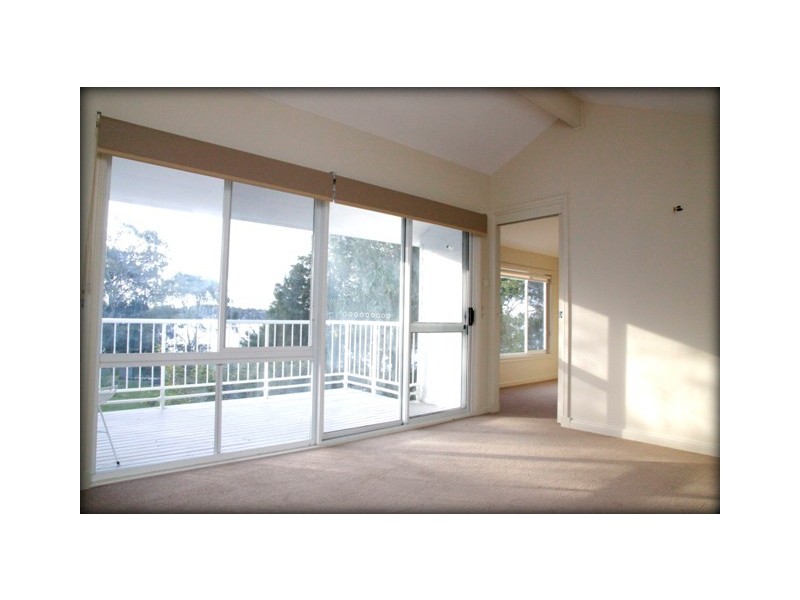 139 Watkins Road, Wangi Wangi NSW 2267