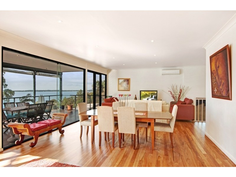 53 Sunlight Parade, Fishing Point NSW 2283