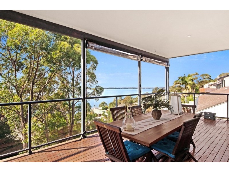 53 Sunlight Parade, Fishing Point NSW 2283