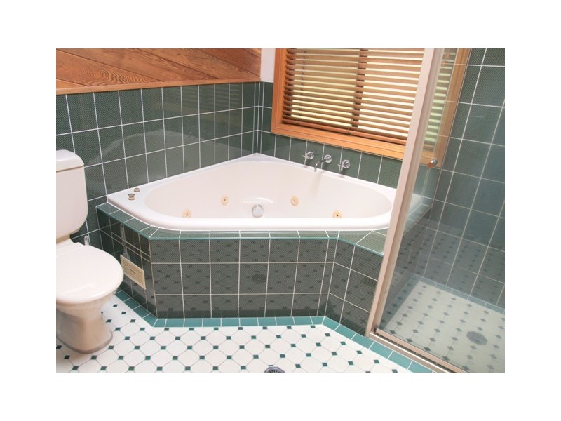 25 Crescent Road, Wangi Wangi NSW 2267