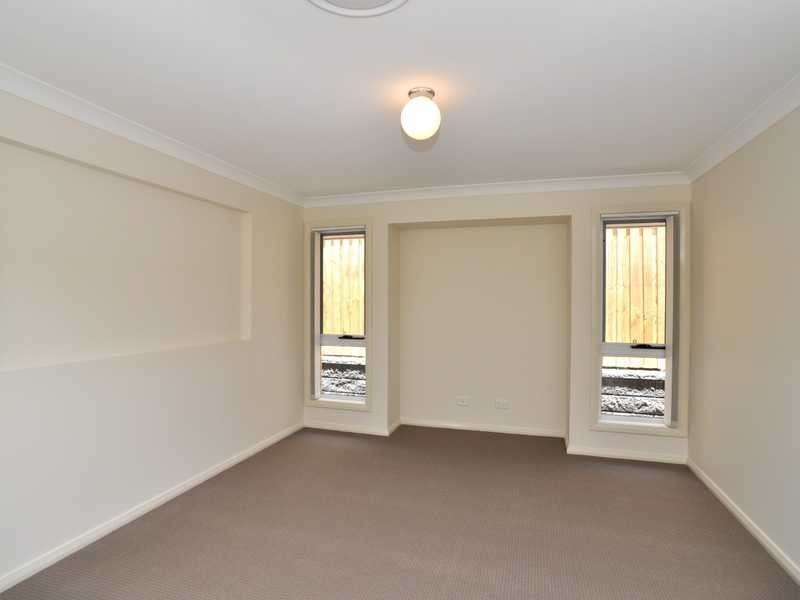 3 Dianella Way, Aberglasslyn NSW 2320