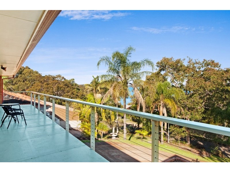 305 Dobell Drive, Wangi Wangi NSW 2267