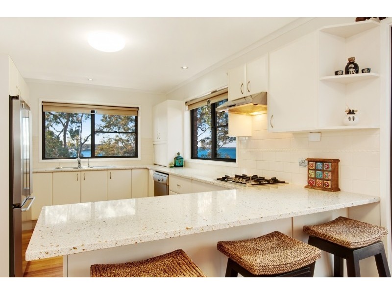 1 Sunlight Parade, Rathmines NSW 2283