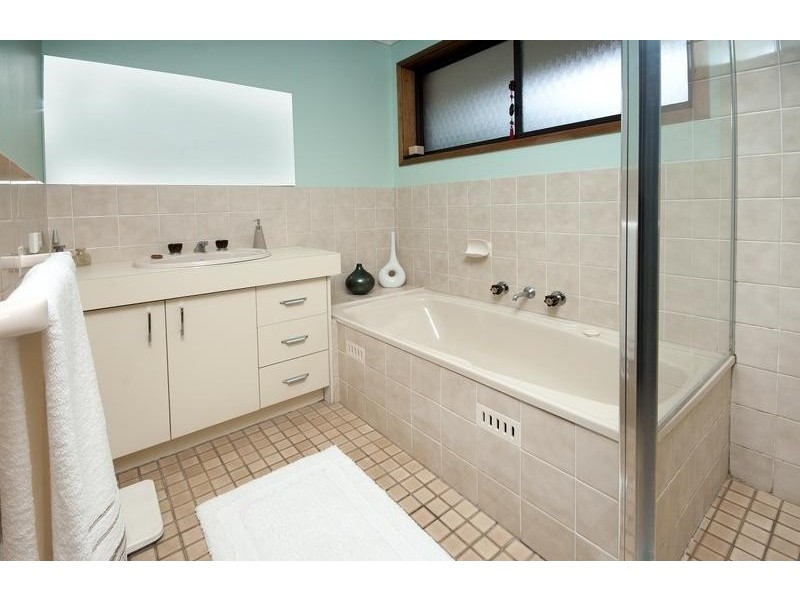 12 Rofe Street, Coal Point NSW 2283