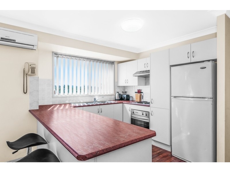 6 Hawthorne Close, Toronto NSW 2283