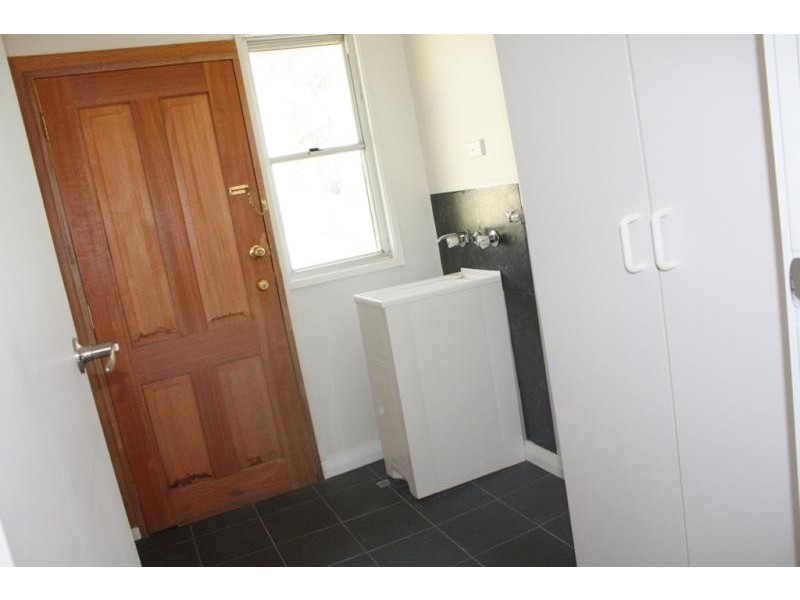8 Quigley Road, Bolton Point NSW 2283