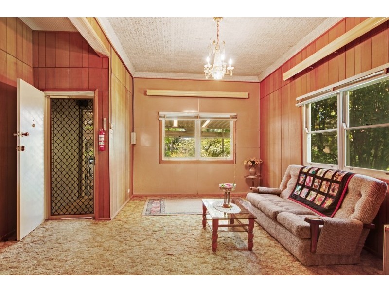 39 Railway Street, Teralba NSW 2284