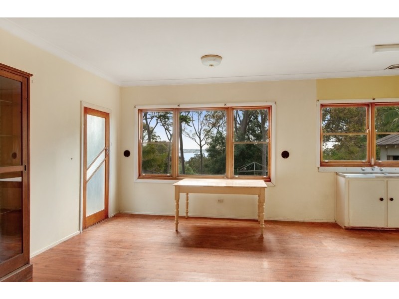 232 Coal Point Road, Coal Point NSW 2283