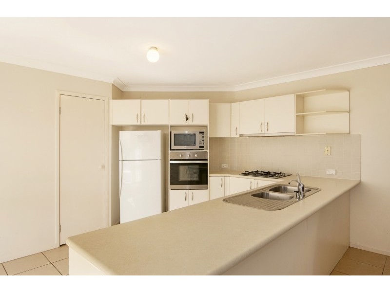 12 Cedar Cutters Crescent, Cooranbong NSW 2265