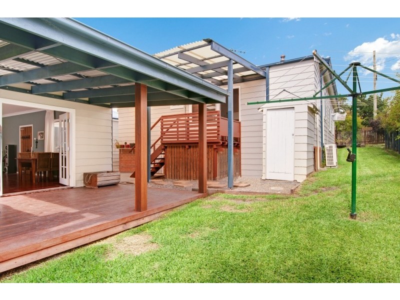 19 Lakeview Street, Boolaroo NSW 2284