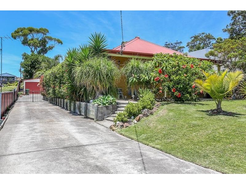 5 Turrama Street, Wangi Wangi NSW 2267