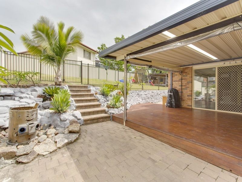 12 Endeavour Close, Woodrising NSW 2284