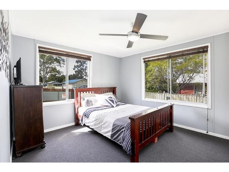 3 Farlow Street, Booragul NSW 2284