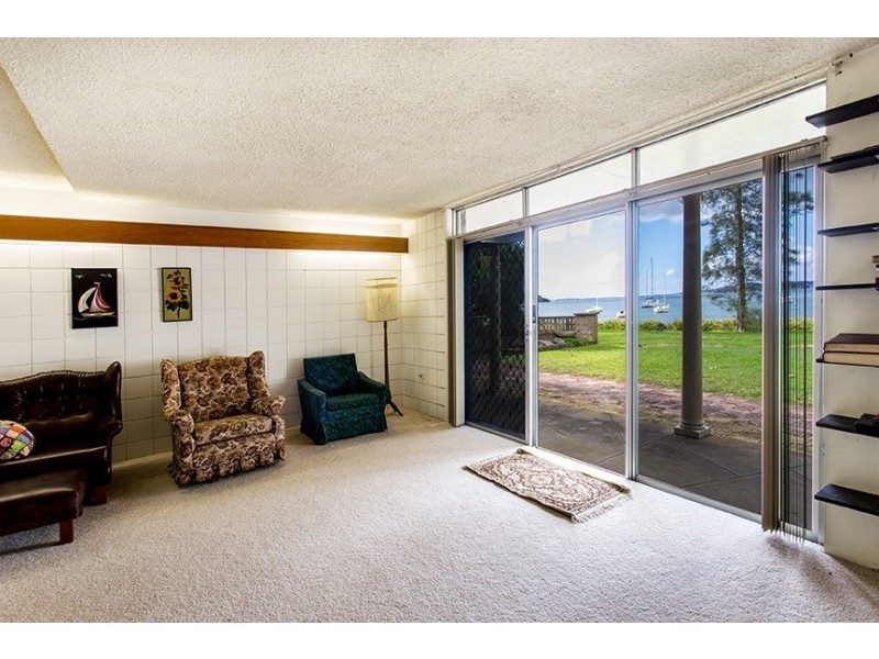 23 Hely Avenue, Fennell Bay NSW 2283