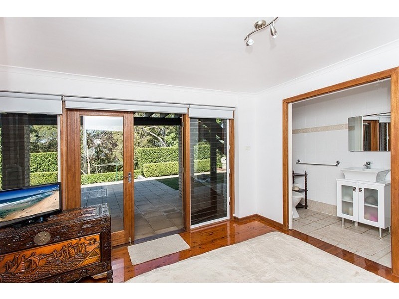 24 Barina Avenue, Kilaben Bay NSW 2283