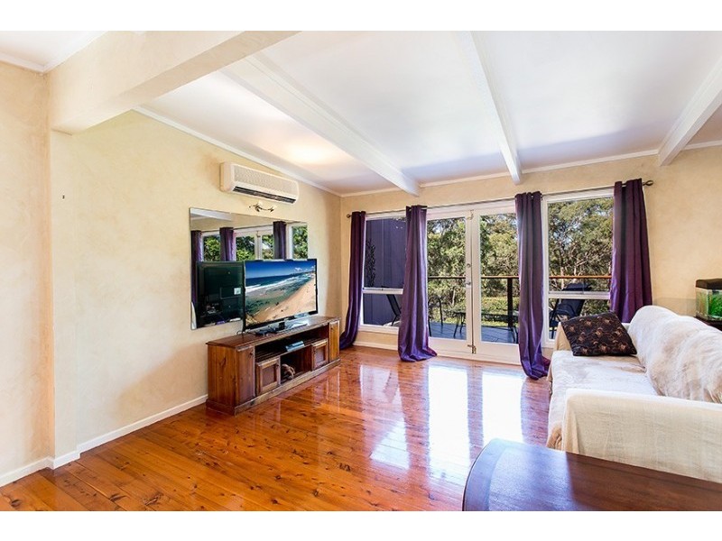 24 Barina Avenue, Kilaben Bay NSW 2283