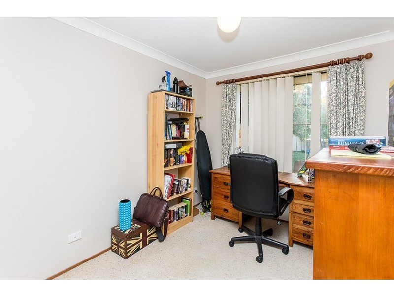 12 Shamrock Close, Woodrising NSW 2284