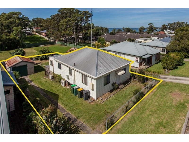 8 Prince Street, Fennell Bay NSW 2283