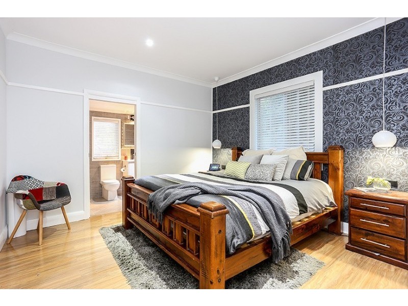 10 Nichols Street, Lorn NSW 2320