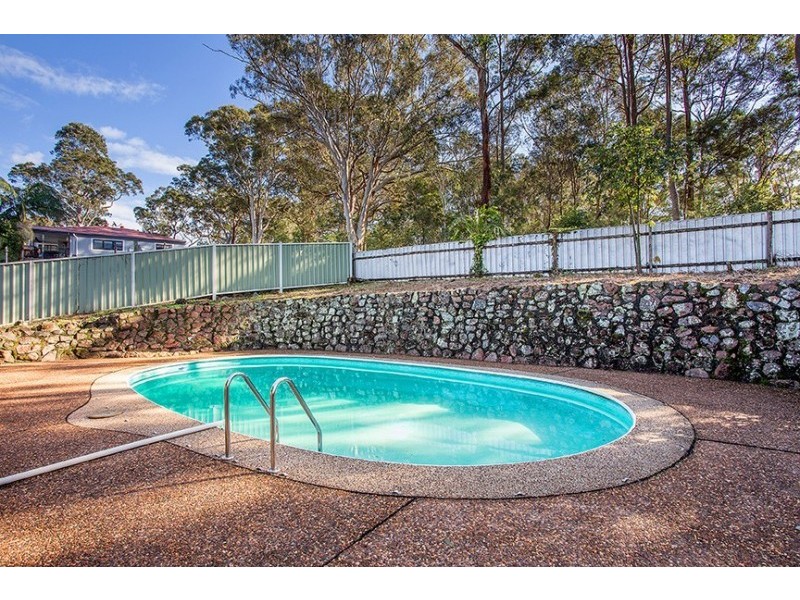 24 Canowie Crescent, Buttaba NSW 2283