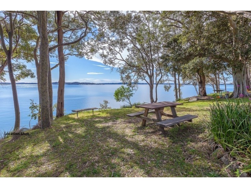 19 Reserve Road, Wangi Wangi NSW 2267