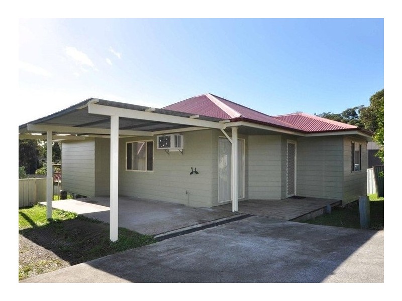 15b EAGLE CLOSE, Woodrising NSW 2284