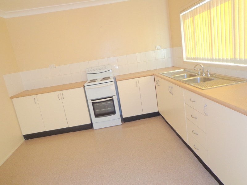 15b EAGLE CLOSE, Woodrising NSW 2284