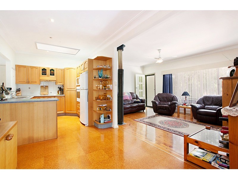 12 Carramar Place, Glendale NSW 2285