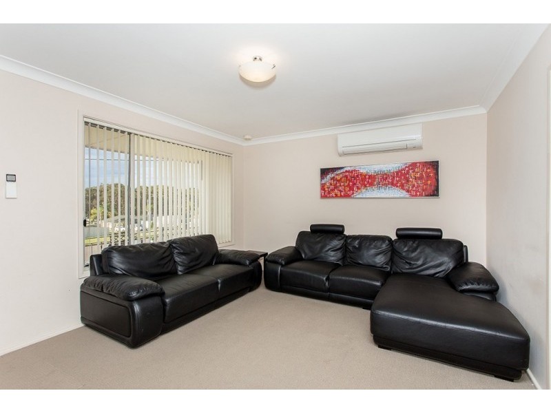 84 Rosemary Row, Rathmines NSW 2283