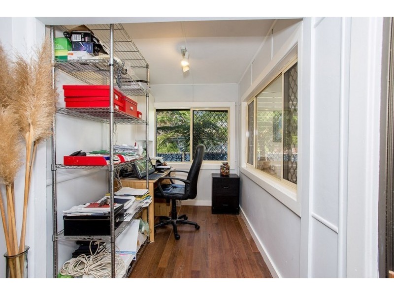 39 Ambrose Street, Carey Bay NSW 2283