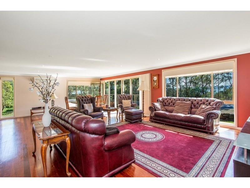 3 Coal Point Road, Coal Point NSW 2283