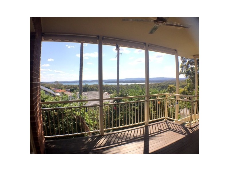 3 MAJELLA CLOSE, Eleebana NSW 2282