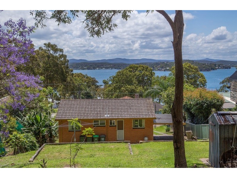 38 Watkins Road, Wangi Wangi NSW 2267