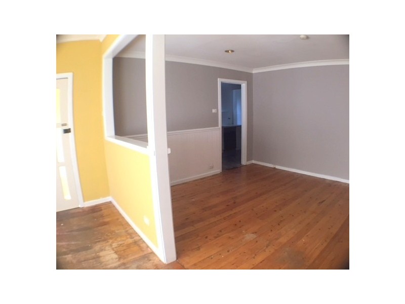 1 Crescent Road, Wangi Wangi NSW 2267