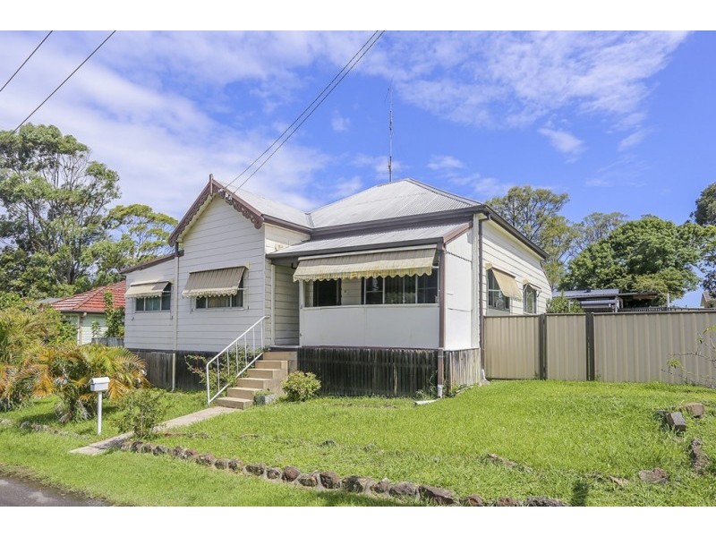 6 Ottys Lane, Fennell Bay NSW 2283