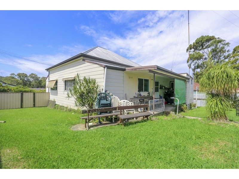 6 Ottys Lane, Fennell Bay NSW 2283